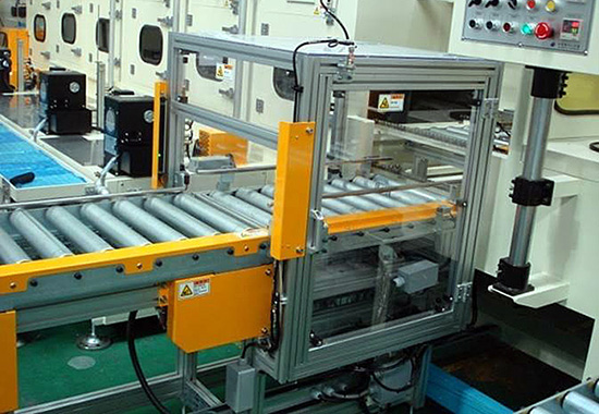 투입.배출 자동 이송 Conveyor